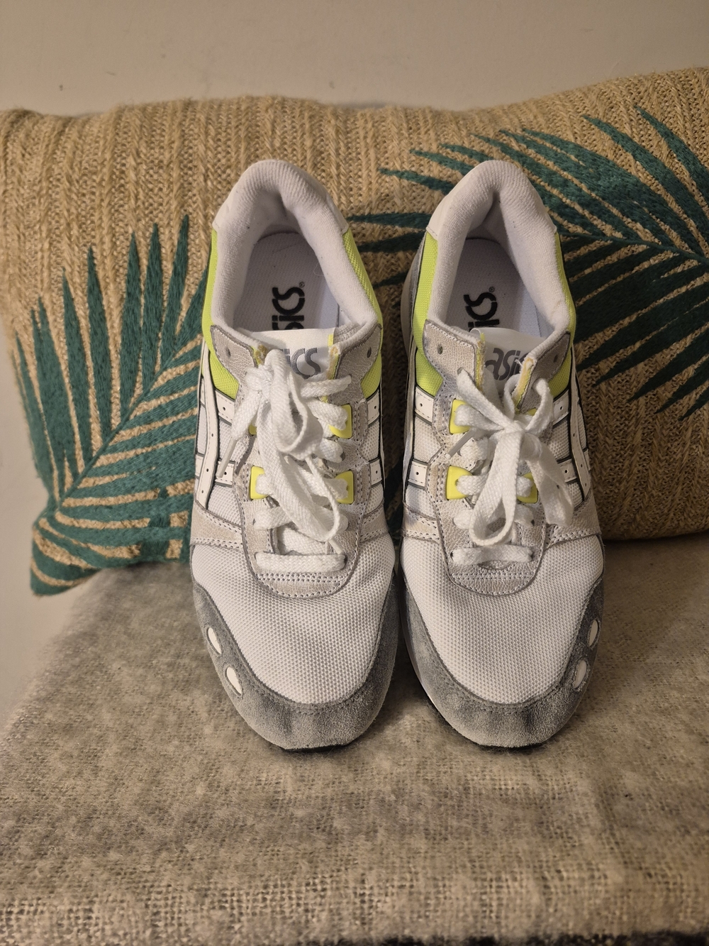 Asics Tiger GEL-LYTE White Lime / Gray 1193A092 Women's 8